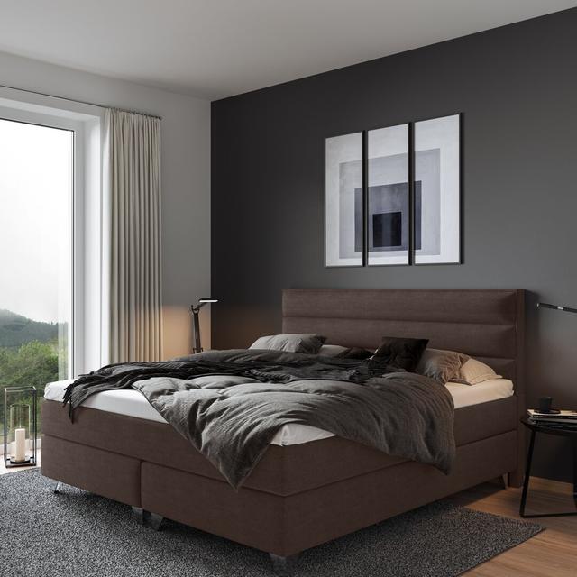 Echtes Luxus Boxspringbett Strausbaugh mit Premium Latex Topper, mit Samtstoff bezogen Mercury Row Farbe: Schokoladenbraun, Matratzenhärte: H3: etwa 7 on Productcaster.