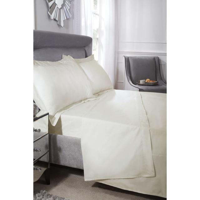 Egy.Cotton T201 200 TC Modern & Contemporary Duvet Cover Etta Avenue Colour: Cream, Size: Double Duvet Cover on Productcaster.