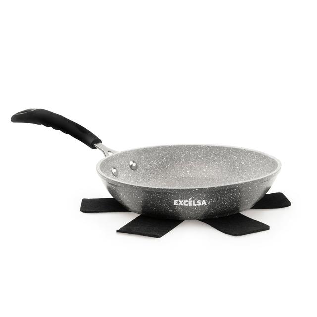 Excelsa Forn-Ok Non-Stick Frying Pan Excelsa Size: 47" on Productcaster.