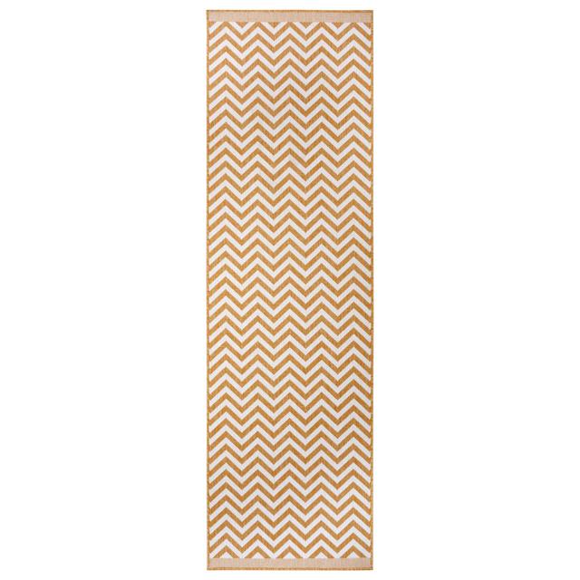 Twin Supreme Chevron Machine Woven Area Rug Northrugs Rug Size: Runner 80 x 350cm on Productcaster.