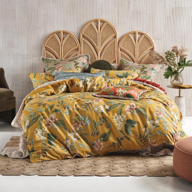 Anastacia Cotton Floral Duvet Cover Set with Pillowcases Linen House Size: Double Duvet Cover + 2 Standard Pillowcases on Productcaster.