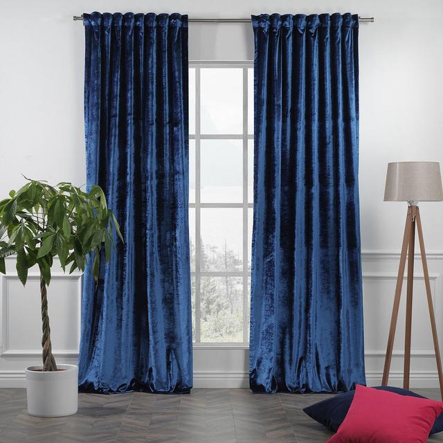 Thermische Verdunkelungsvorhänge aus Samt Lilijan Home & Curtain Paneel-Größe: 140 cm B x 350 cm Fallhöhe, Gardinenfarbe: Marineblau on Productcaster.