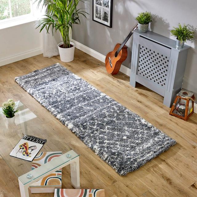 Manilow Shaggy Grey Rug Bloomsbury Market Rug Size: Runner 80cm x 240cm on Productcaster.