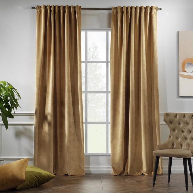 100% Blackout Extra Long & Extra Wide Luxury Matte Velvet Single Curtain Panel Lilijan Home & Curtain Farbe: Thistle, Paneel-Größe: 295 H x 140 B cm on Productcaster.