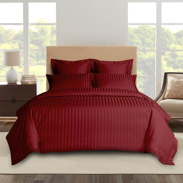 Florane Microfibre 250 TC Reversible Modern & Contemporary Duvet Cover Set with pillow cases Ebern Designs Colour: Burgundy, Size: King Duvet Cover + on Productcaster.