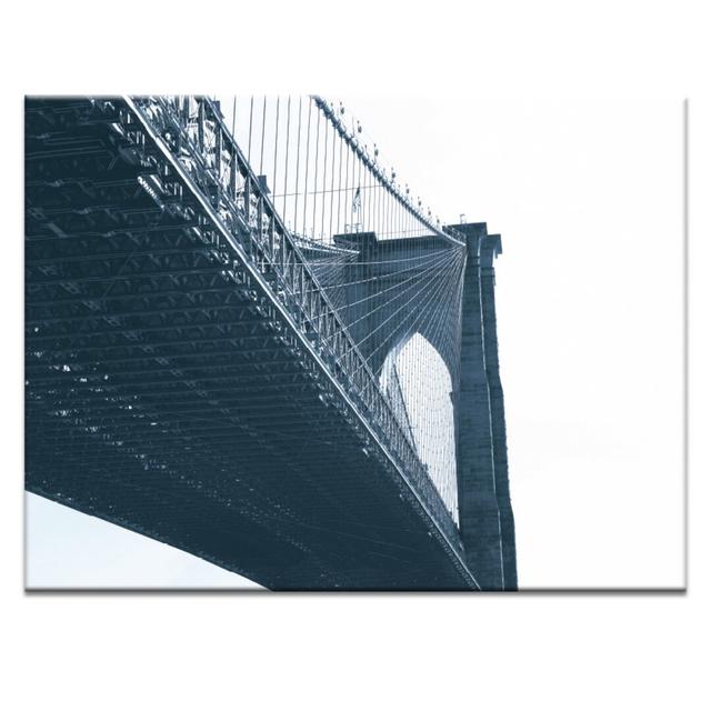 'Brooklyn Bridge' Framed Photograph on Canvas Latitude Run Format: Wrapped Canvas, Size: 76cm H x 102cm W on Productcaster.