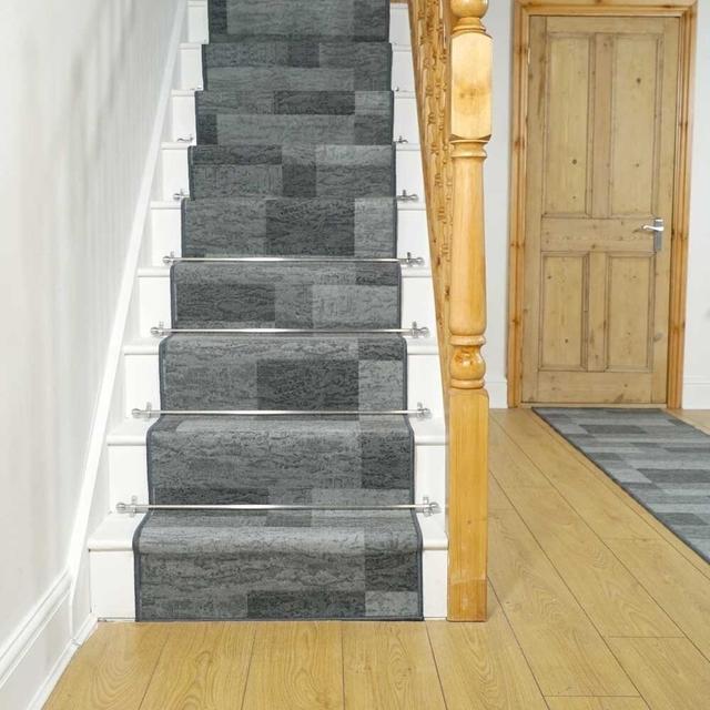 Luby Stair Looped Graphite Rug Ebern Designs Rug Size: Runner 100 x 720cm on Productcaster.