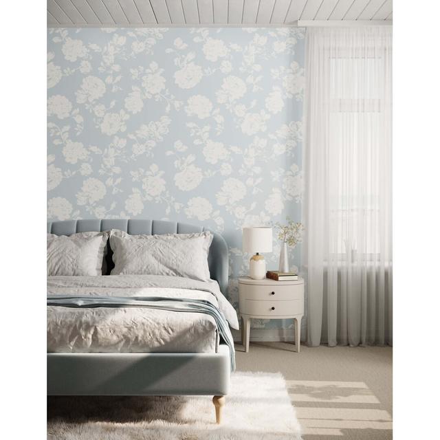 7m x 75cm Matte Stencil Effect Floral Wallpaper Roll Rosalind Wheeler Colour: Blue on Productcaster.