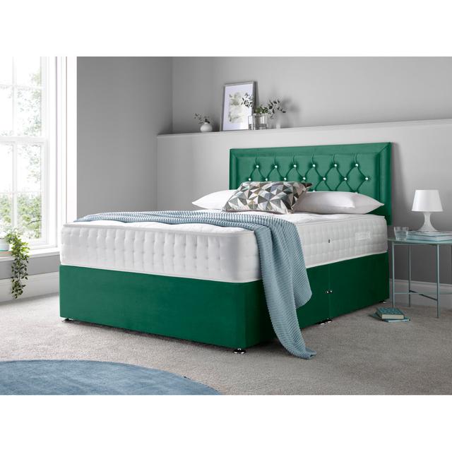 McBain Divan Bed Set Rosdorf Park Size: Small Double (4'), Colour: Green, Storage Type: 4 Drawers on Productcaster.