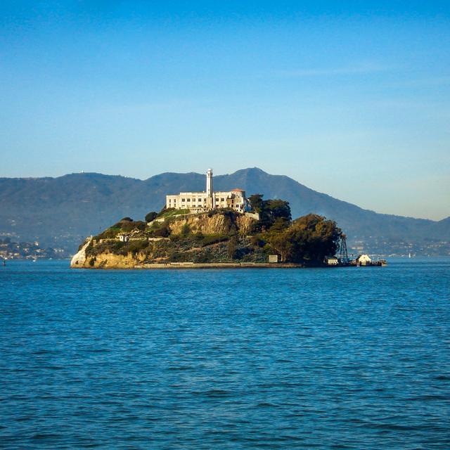 Alcatraz Island by GoodLifeStudio - No Frame Art Prints on Canvas Breakwater Bay Size: 30cm H x 30cm W on Productcaster.