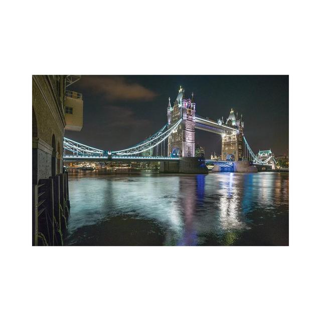 Tower Bridge, London House of Hampton Size: 30.48cm H x 45.72cm W x 1.91cm D on Productcaster.