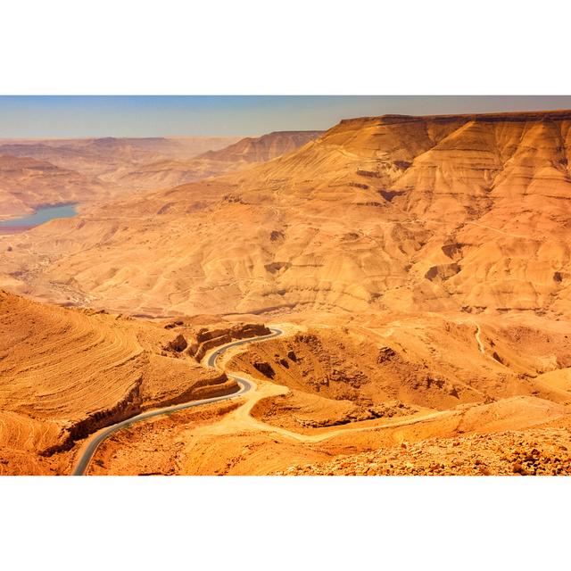 Kings Highway in Jordanien Natur Pur Größe: 30 cm H x 20 cm B on Productcaster.