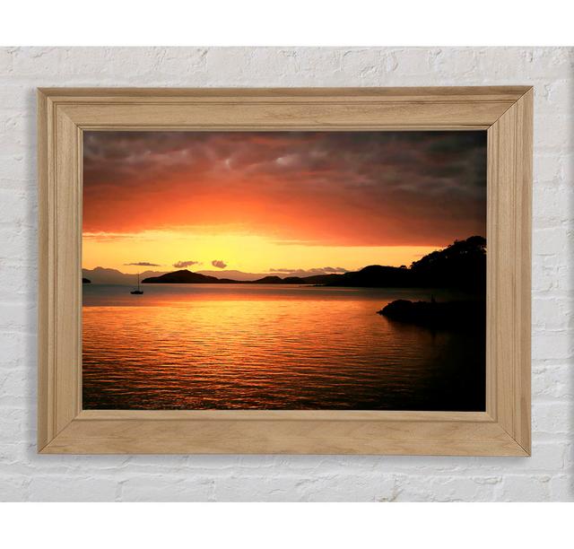 Glowing Crystal Sunset - Print Bright Star Size: 29.7cm H x 42cm W x 8cm D on Productcaster.