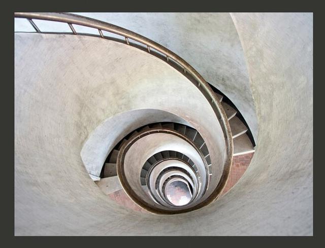 White Spiral Stairs 3.09m x 400cm Wallpaper East Urban Home Size: 200 cm x 154 cm on Productcaster.