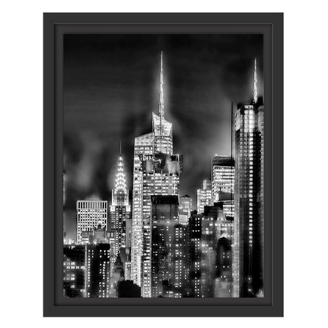 Gerahmtes Wandbild New York von oben schwarz weiß East Urban Home Größe: 38 cm H x 30 cm B on Productcaster.