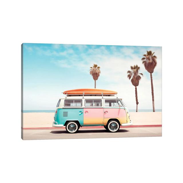 VW Van On The Beach Highland Dunes Format: No Frame, Size: 45.72cm H x 66.04cm W x 1.91cm D on Productcaster.