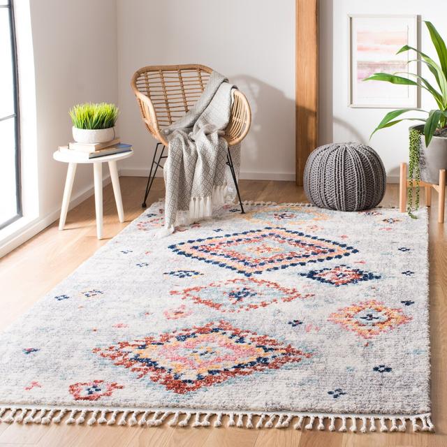 Mcafee Cream Rug Bloomsbury Market Rug Size: Rectangle 120 x 180cm on Productcaster.