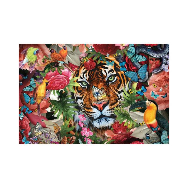 Tropische Blumen und Tiger von Claudia McKinney - Galerie-verpackte Leinwand Giclée auf Leinwand Langley Street Format: Leinen, Größe: 66,04 cm H x 10 on Productcaster.