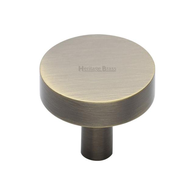 Round Knob Heritage Brass Size: 2.9cm H x 3.2cm W x 3.2cm D, Finish: Antique Brass on Productcaster.