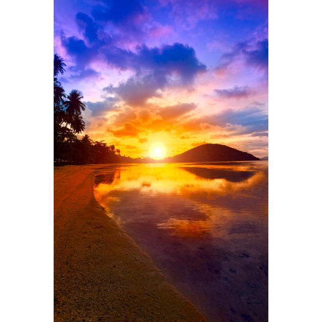 Sunset In Tropical Paradise by VladGans - No Frame Art Prints on Canvas Beachcrest Home Size: 122cm H x 81cm W on Productcaster.