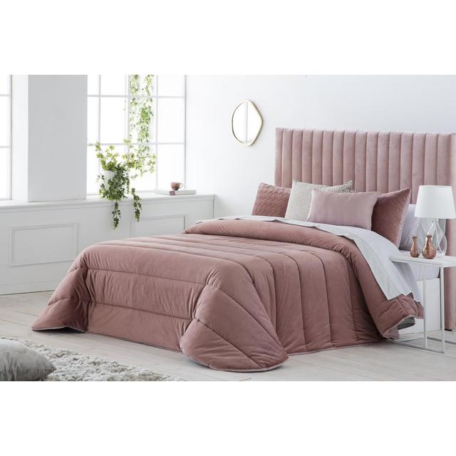 Microfibre Comforter Ebern Designs Colour: Pink, Size: 180cm W x 270cm L on Productcaster.