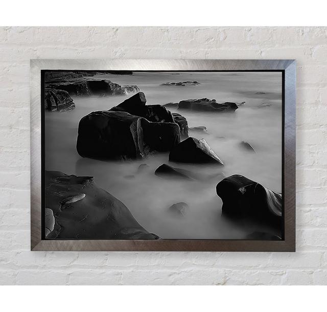 Ocean Rock Serenity B N W - Einzelner Bilderrahmen Kunstdrucke Bright Star Größe: 100 cm H x 141,4 cm B on Productcaster.