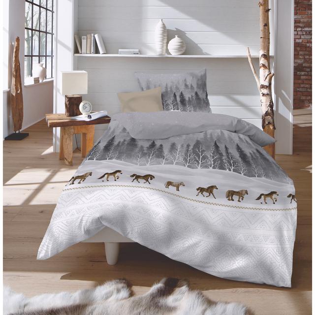 Silver Duvet Cover Set Fleuresse Size: 155 x 220 cm - 1 Pillowcase (80 x 80 cm) on Productcaster.