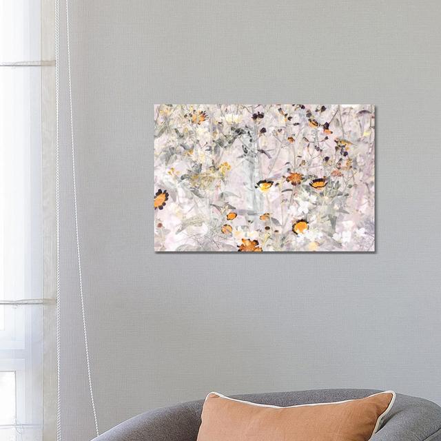 Wild Flowers VI by Amini54 - Wrapped Canvas Painting ClassicLiving Size: 45.72cm H x 66.04cm W x 1.91cm D on Productcaster.