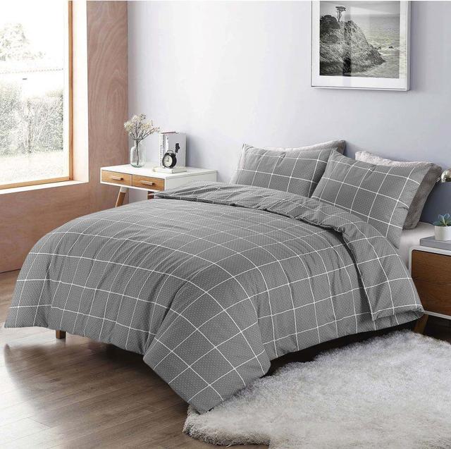 Aceline Cotton Blend, Polyester Duvet Cover Set with Pillowcases Brambly Cottage Size: Super King - 2 Pillowcases (50 x 75cm), Colour: Grey on Productcaster.