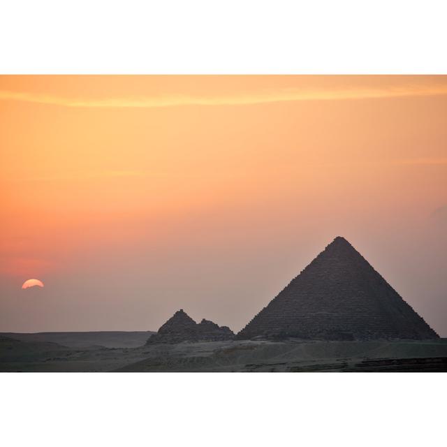 Annily Sunset Behind Egyptian Pyramids by Zanskar - Print 17 Stories Size: 81cm H x 122cm W x 3.8cm D on Productcaster.