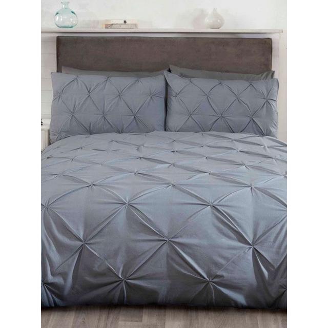 Quang 3 Piece Duvet Cover Set Fairmont Park Colour: Grey on Productcaster.