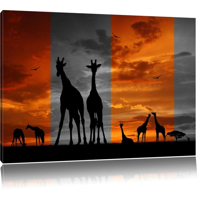 Leinwandbild Afrika Giraffen im Sonnenuntergang East Urban Home Größe: 70 cm H x 100 cm B on Productcaster.