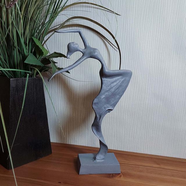 NATALIA DANCER Iron Figurine 33cm Astoria Grand Finish: Grey Shimmer on Productcaster.