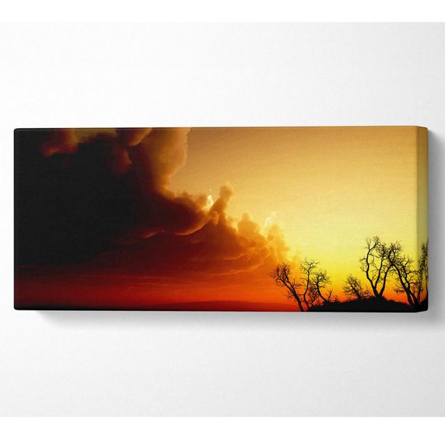 Atemberaubende Sonnenwolken - Wrapped Canvas Kunstdrucke Ebern Designs Größe: 50,8 cm H x 121,9 cm B x 10 cm T on Productcaster.