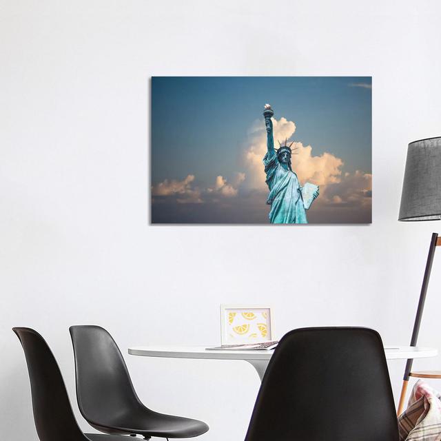 Statue Of Liberty by Karen Mandau - Wrapped Canvas Print Latitude Run Size: 66.04cm H x 101.6cm W x 1.91cm D on Productcaster.