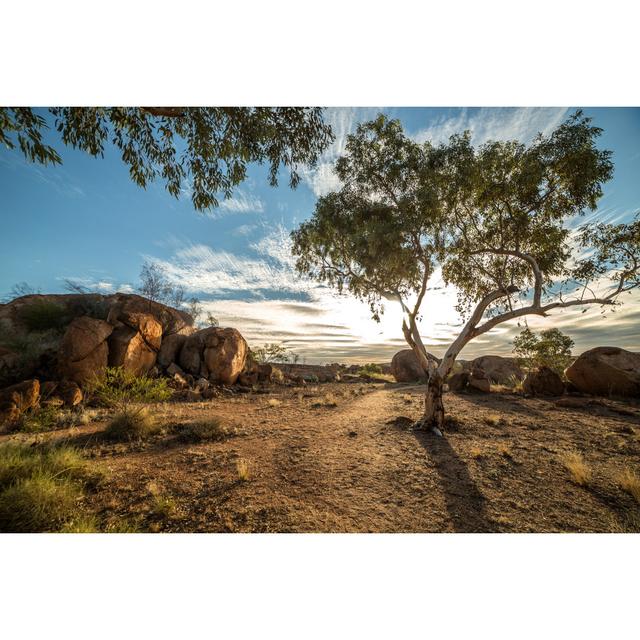 Australiens Outback 17 Stories Größe: 120 cm H x 80 cm B on Productcaster.