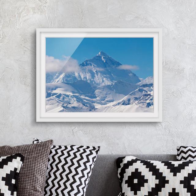 Gerahmtes Poster Mount Everest East Urban Home Größe: 30 cm H x 40 cm B, Rahmenoptionen: Mattes Weiß on Productcaster.