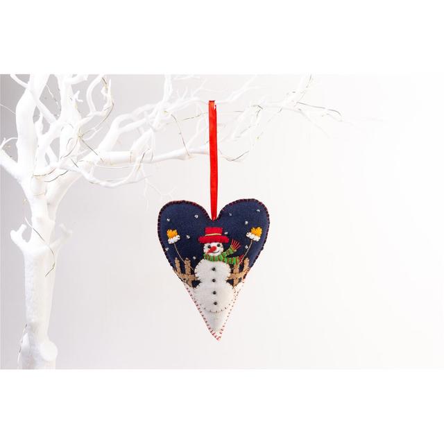 Large Snowman Heart - Christmas Tree Holiday Shaped Ornament The Seasonal Aisle on Productcaster.