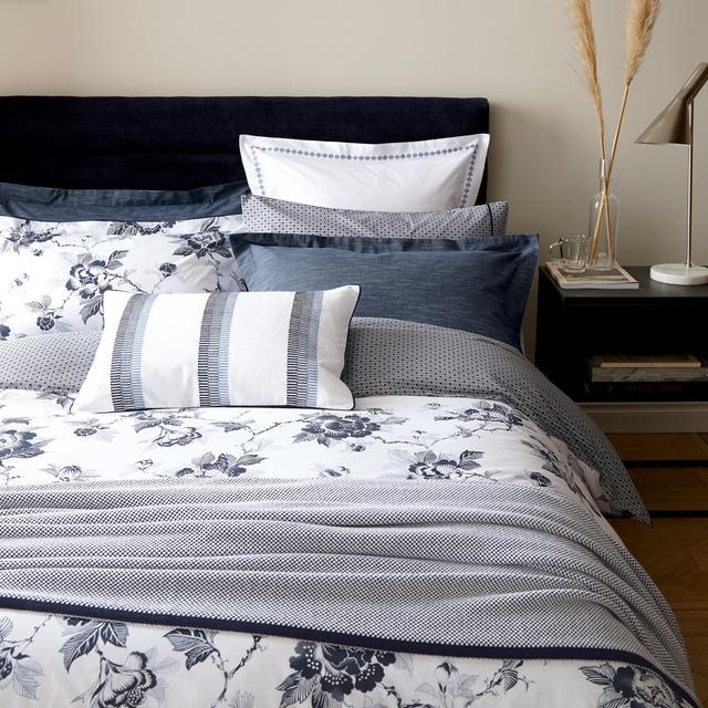 Oka 180 Thread Count Floral 100% Cotton Percale Fitted Sheet Bedeck of Belfast Size: Double (4'6) on Productcaster.