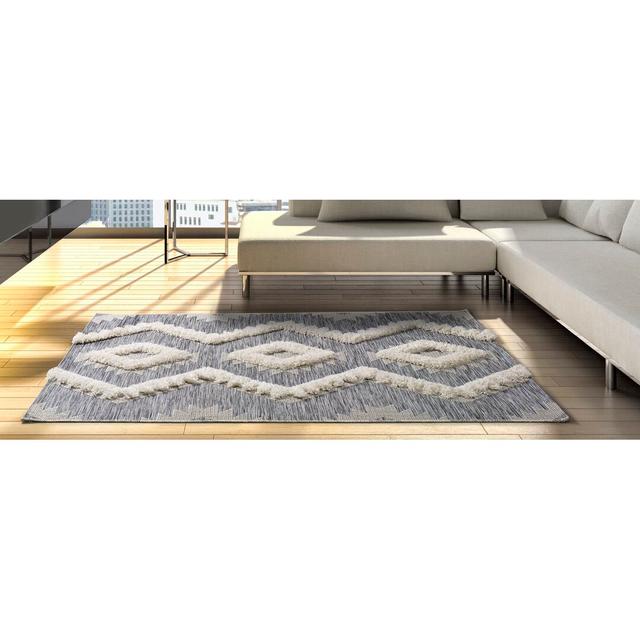 Jazmine Southwestern Machine Woven White Area Rug Bloomsbury Market Rug Size: Rectangle 130x190cm on Productcaster.