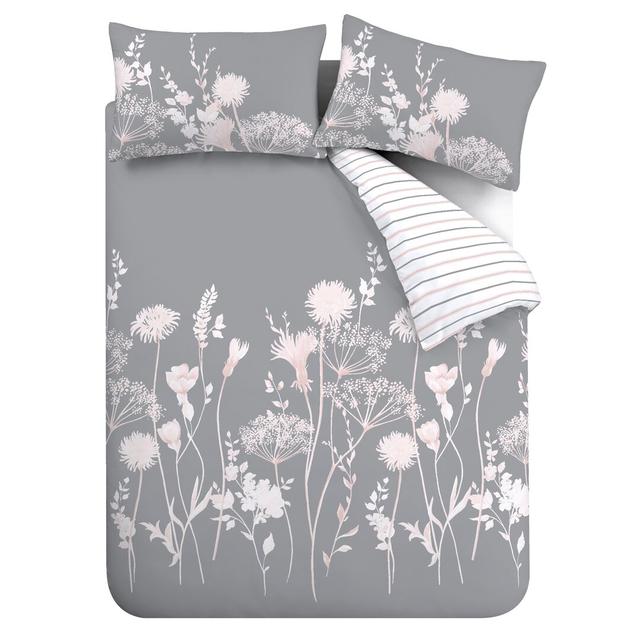 Meadowsweet Floral Reversible Duvet Cover Set with Pillowcases Catherine Lansfield Colour: Pink/Grey, Size: Super King Duvet Cover + 2 Standard Pillow on Productcaster.