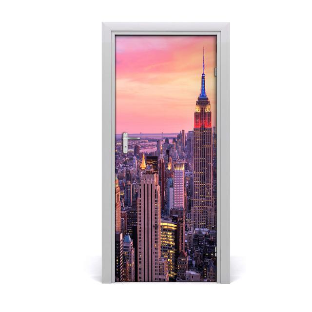 New York im Westen Türaufkleber East Urban Home Größe: 205 cm H x 75 cm B on Productcaster.