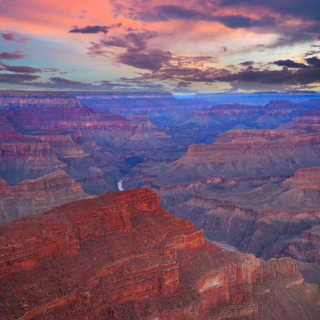 Grand Canyon von Somchaij - Kunstdrucke auf Leinwand Natur Pur Größe: 91 cm H x 91 cm B 3,8 cm T on Productcaster.