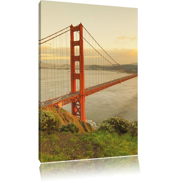 Leinwandbild Golden Gate Bridge San Francisco, Fotodruck East Urban Home Größe: 80 cm H x 60 cm B on Productcaster.