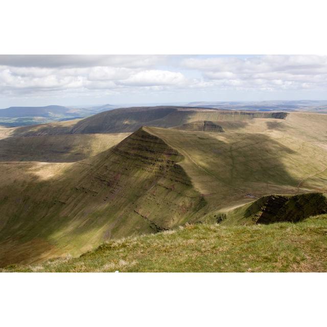 Laclair Brecon Beacons National Park - Wrapped Canvas Print Alpen Home Size: 61cm H x 91cm W x 3.8cm D on Productcaster.