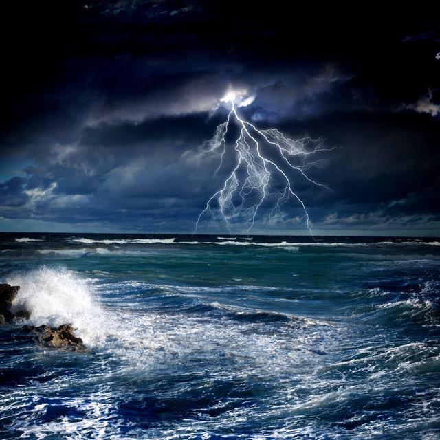 Cofer Thunderstorm in Sea - Wrapped Canvas Photograph House of Hampton Size: 76cm H x 76cm W x 3.8cm D on Productcaster.