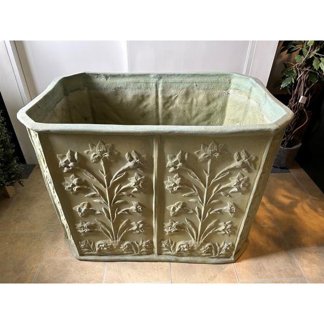 Cowell Handmade Pot Planter Bloomsbury Market Size: 72cm H x 63cm W x 95cm D on Productcaster.