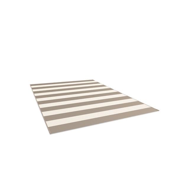 Flatweave Rug in Beige with Striped Pattern for Outdoor Use by Latitude Run, Rug Size: Rectangle 140 x 200cm on Productcaster.