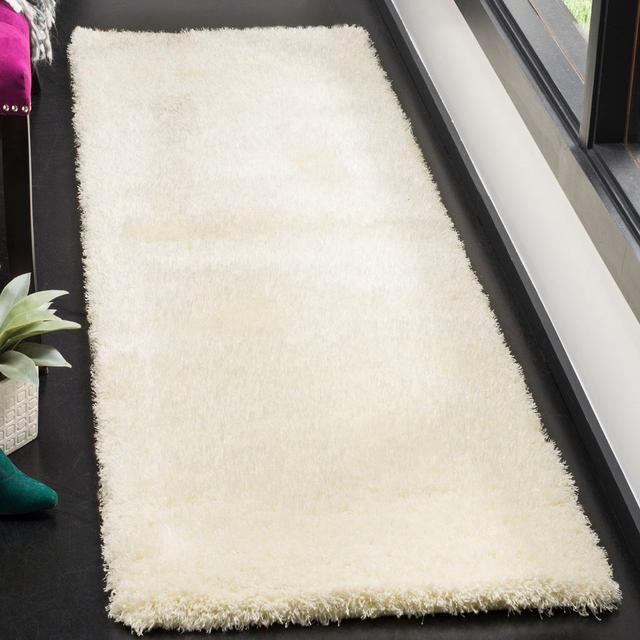 Randall Hand Hooked Cream Rug Mikado Living Rug Size: Rectangle 68 x 152cm on Productcaster.