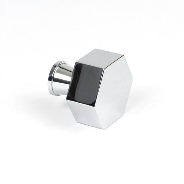 Geometric Knob From The Anvil Finish: Polished Chrome, Size: 3 cm on Productcaster.